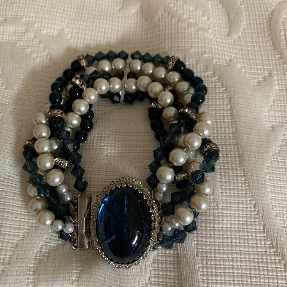 HOBE Blue Glass Pearl Rhinestone Sapphire Bracelet
